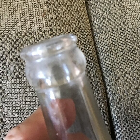 Artesian Beverages Glass Bottle - Dubuque, Ia. - 24 oz. Collectible Bottle- Iowa - Picture 2 of 7